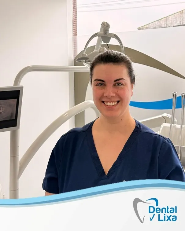 Retrato de Sónia Maia, assistente dentária da Dental Lixa